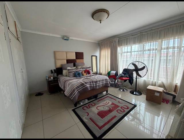 4 BEDROOM APARTMENT FOR SALE IN LAUDIUM